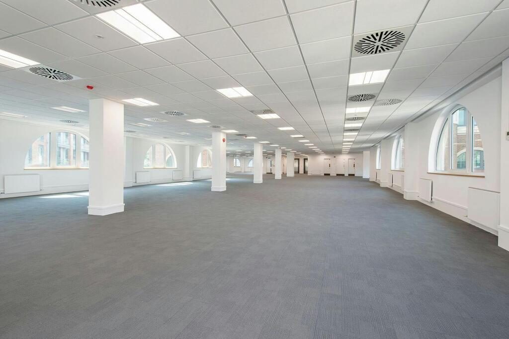 Building Pic4 01 11 16.jpg