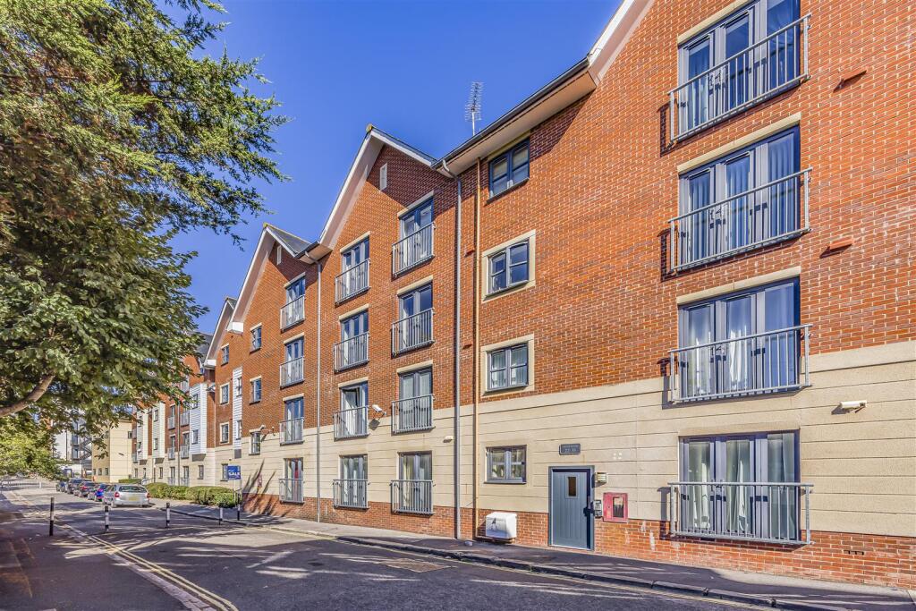 Main image of property: Jacob House, Aylward Street, Portsmouth