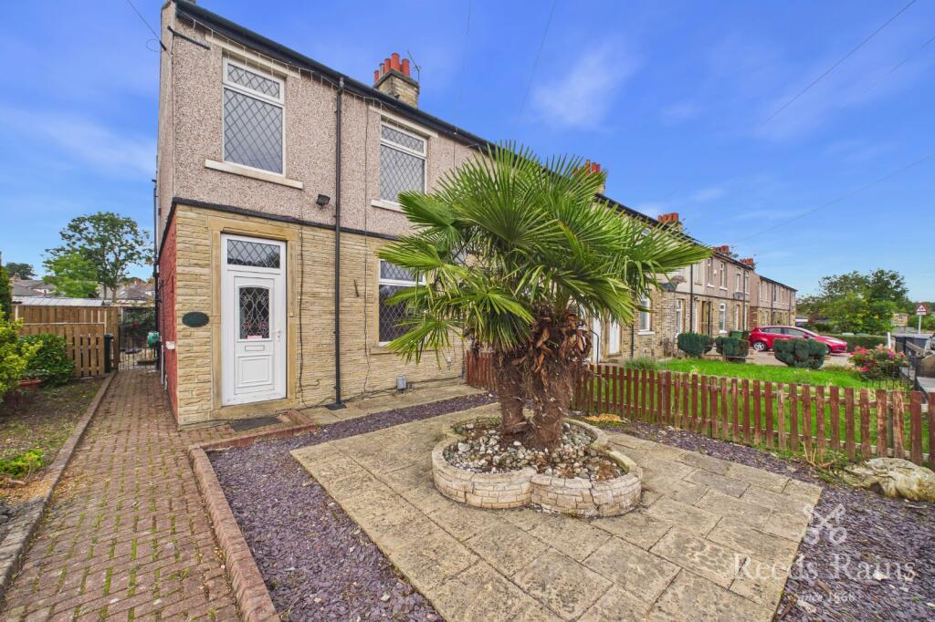 Main image of property: Cross Green Road, Huddersfield, West Yorkshire, HD5