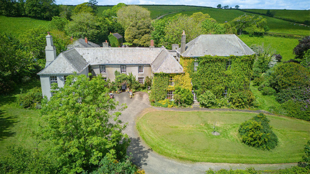 Main image of property: Duloe, Looe