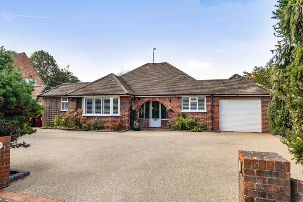 Main image of property: Woodcote Road, Caversham, Reading, Berkshire, RG4