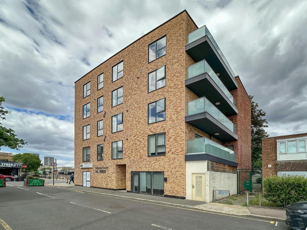 Main image of property: 48 Leytonstone Road,, London, E15 1SQ