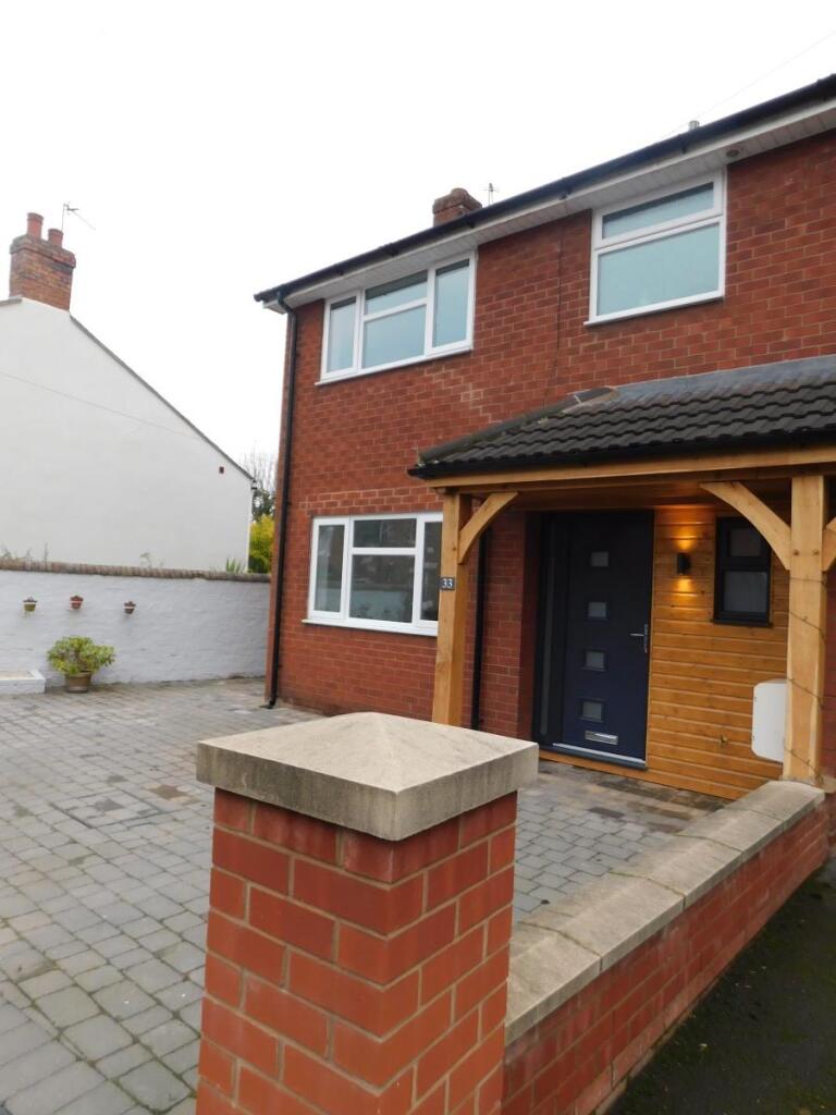 Main image of property: 33 Oak Street Belle Vue, Shrewsbury, SY3 7RQ