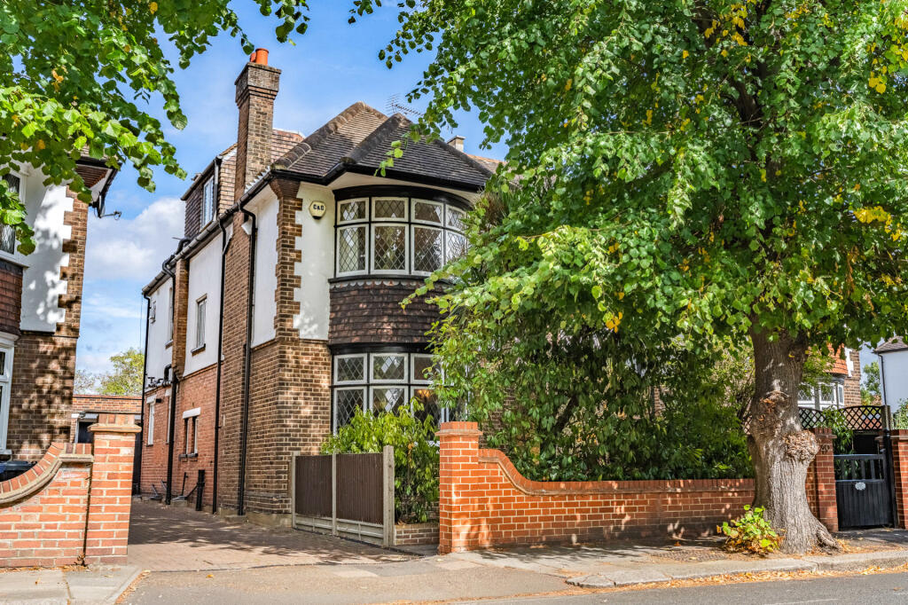 Main image of property: Carbery Avenue, London