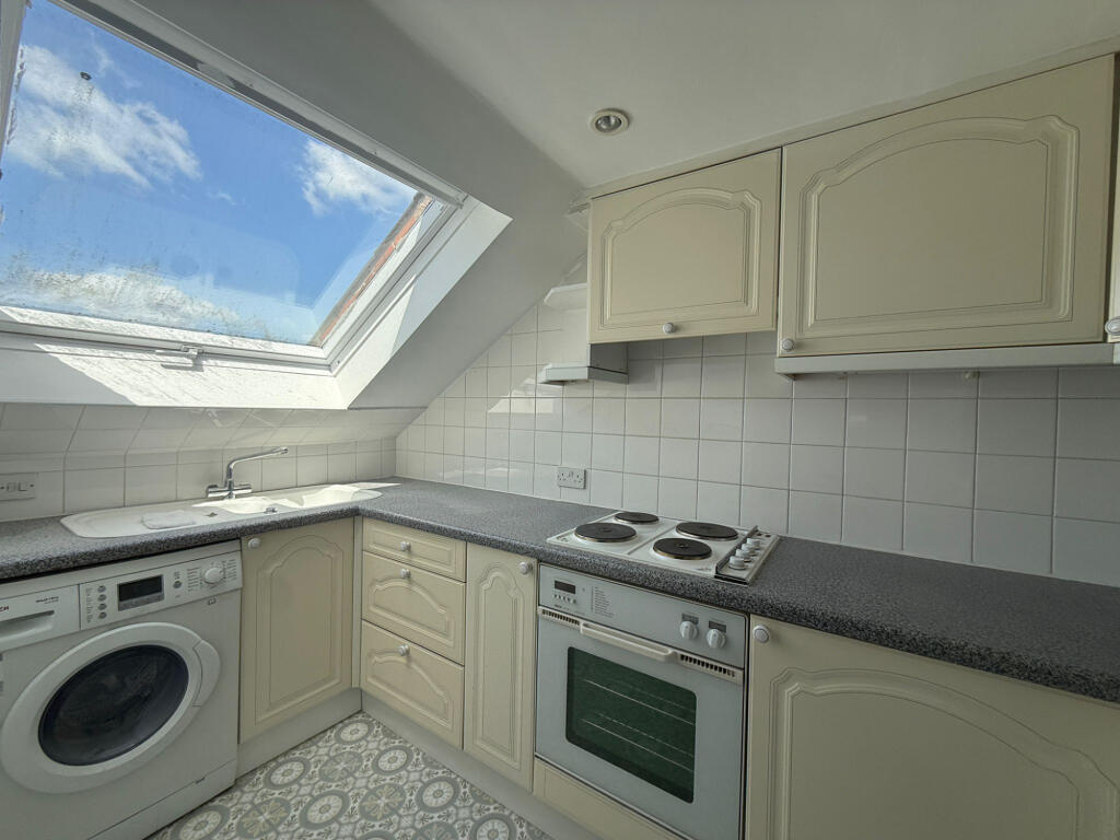 Main image of property: The Broadway, Friern Barnet Road, London, London, N11