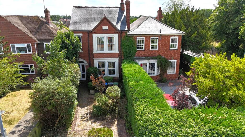 Main image of property: Hillmorton Road, Rugby, CV22