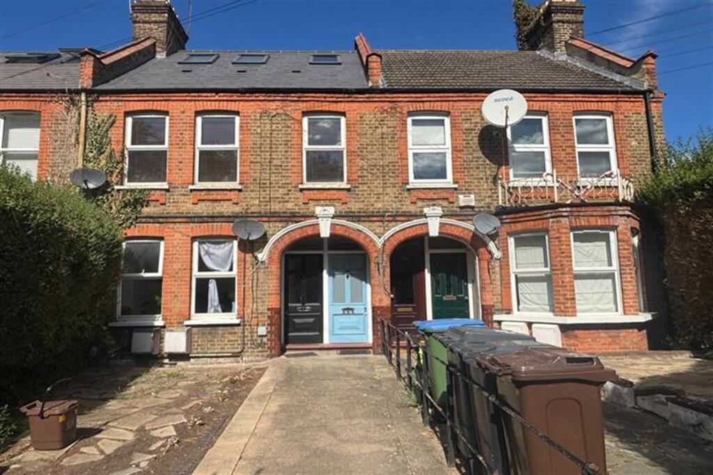 Main image of property: Winns Avenue, Walthamstow, E17