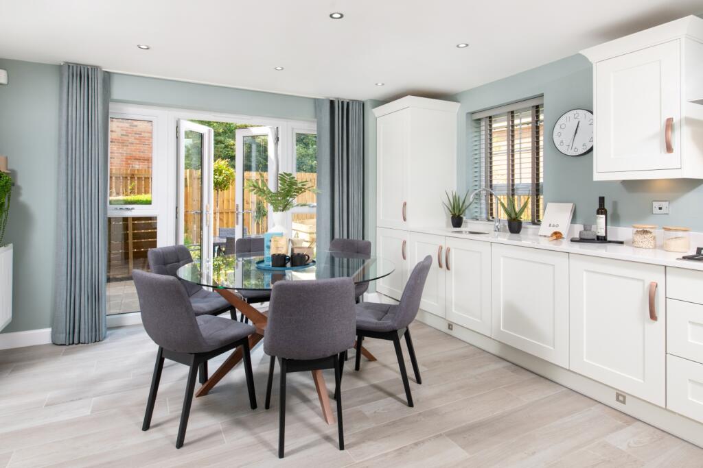 Main image of property: Ollerton Road, 
Edwinstowe,
Mansfield, 
Nottinghamshire, 
NG21 9PS