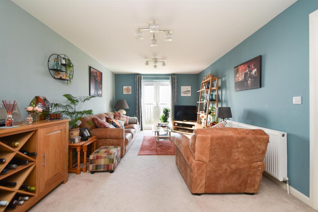 Main image of property: The Ridge, Hastings