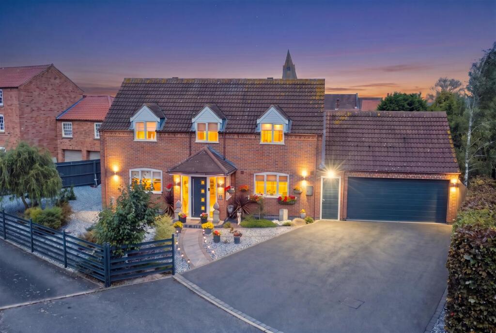 Main image of property: Vale View, Dry Doddington, Newark