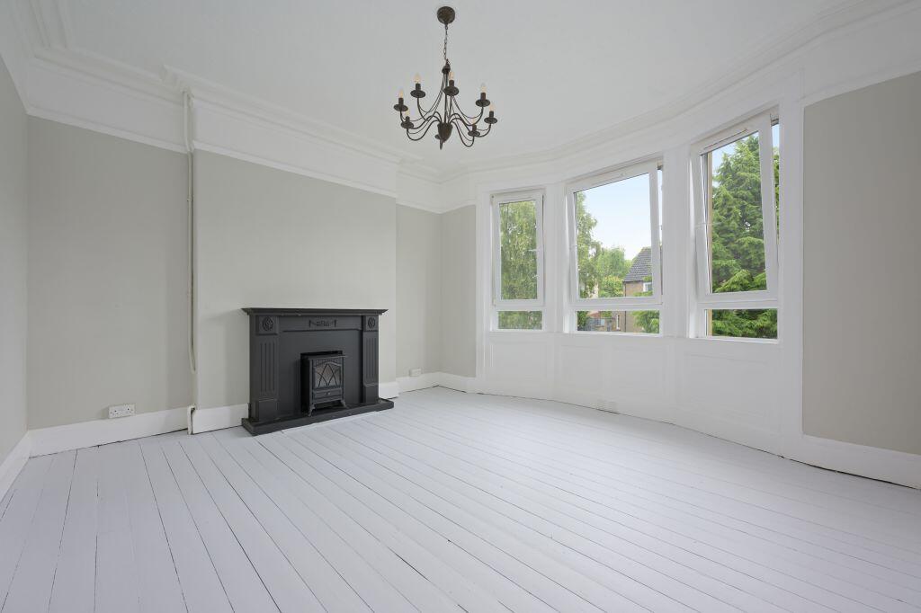 Main image of property: Flat 3, 27 Church Street, Inverkeithing, KY11 1LG