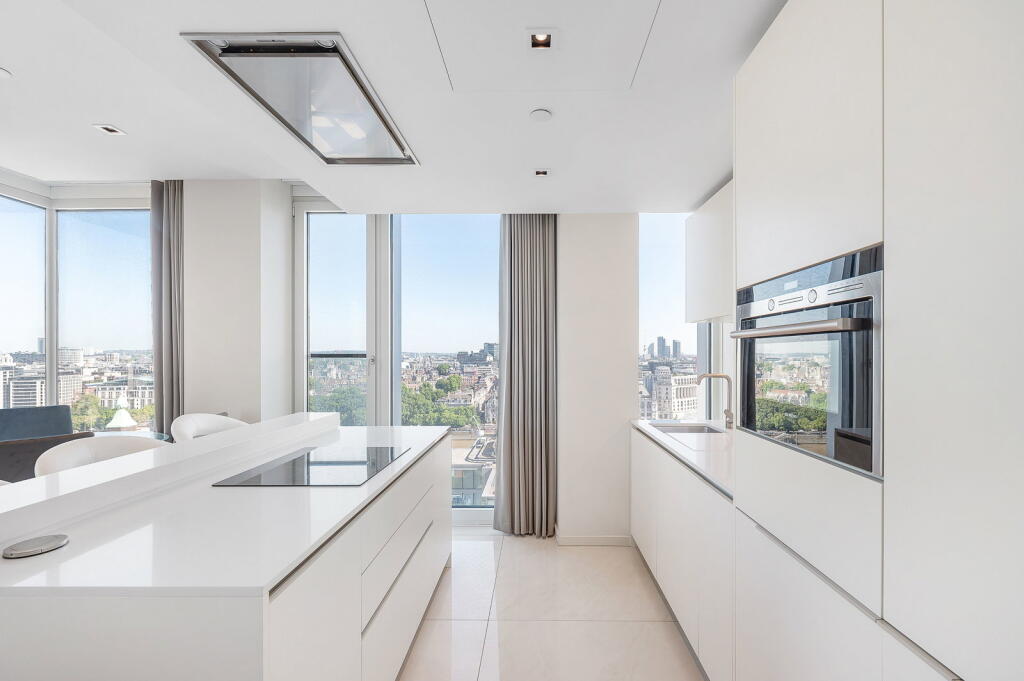 Main image of property: Southbank Tower, SE1