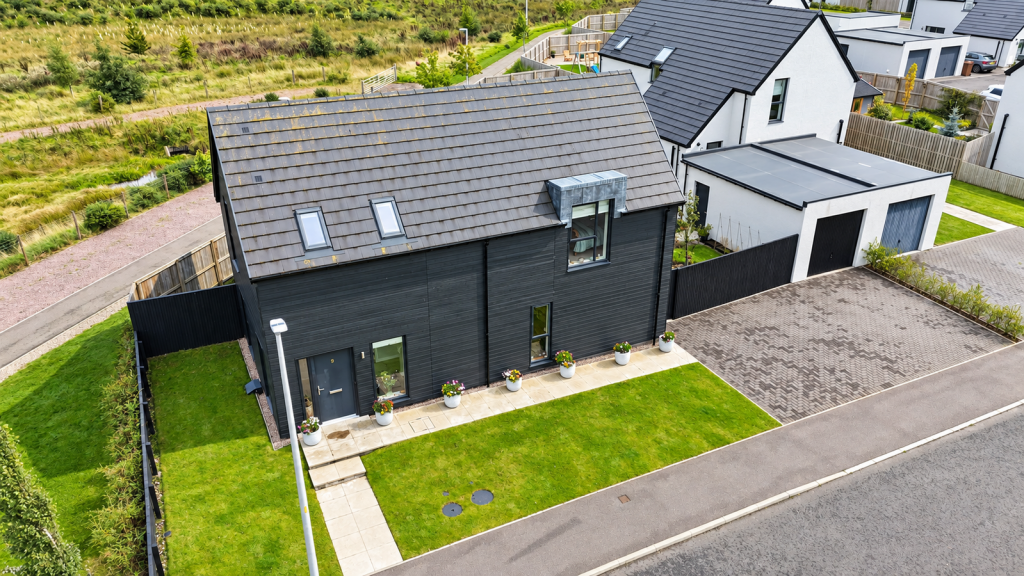 Main image of property: 9 Campbell Court , Croy, Inverness, IV2 5JR
