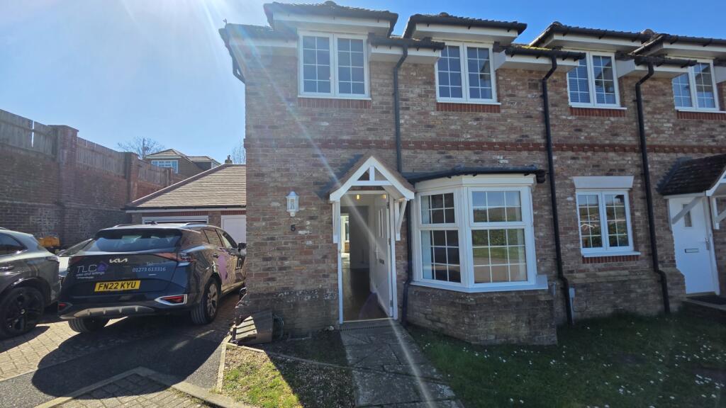 Main image of property: Horseshoe Close, Findon, BN14