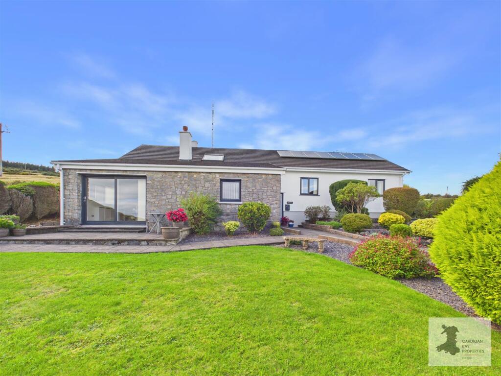 Main image of property: Pentregalar, Crymych