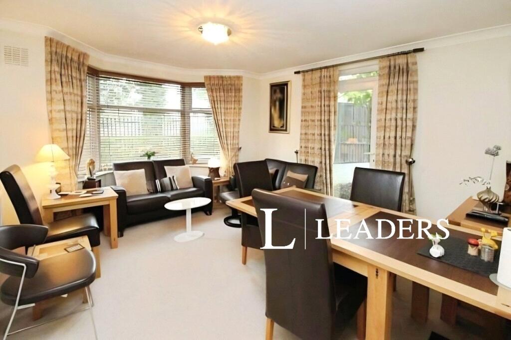 Main image of property: London Road, Stoke-on-Trent, Staffordshire, ST4
