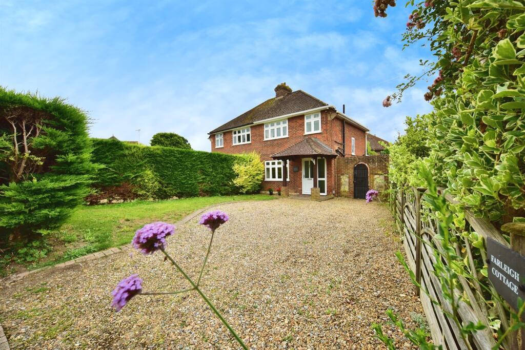 Main image of property: Church Street, Teston ME18 5AG