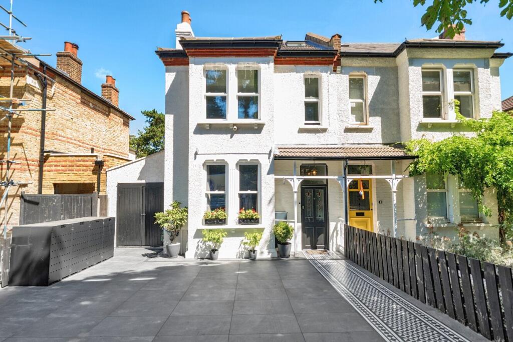 Main image of property: Ravensbourne Avenue, Bromley, BR2