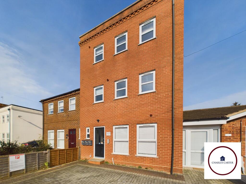 Main image of property: Watledge House, Barton Road, Tewkesbury
