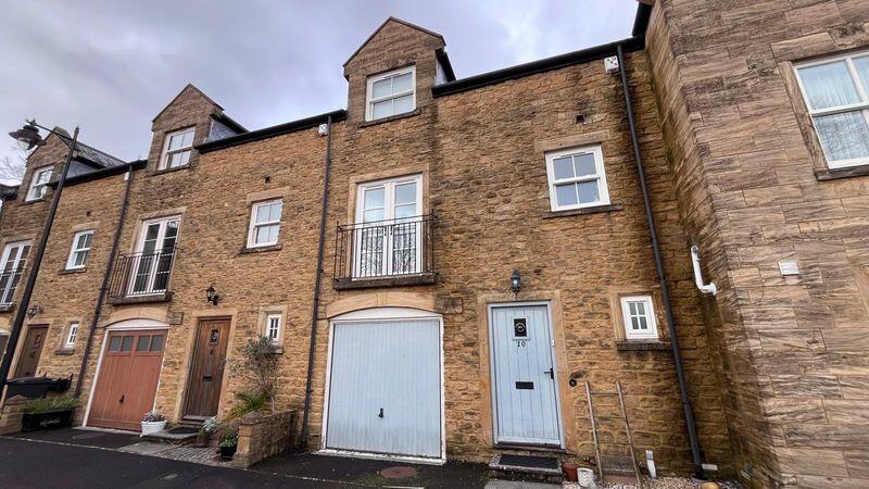 Main image of property: Brocks Mount, Stoke sub Hamdon