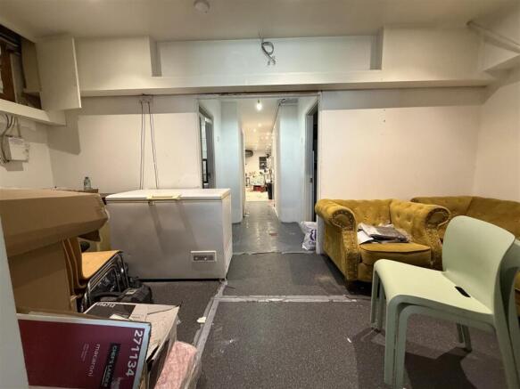 image00006.jpeg