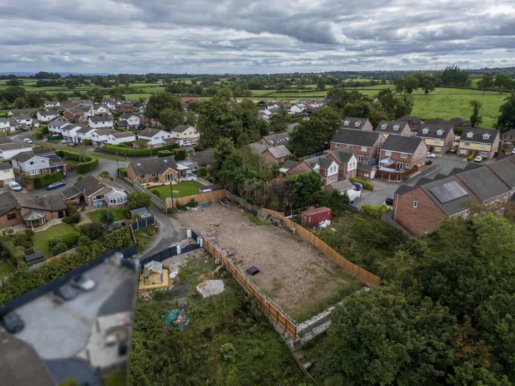 Main image of property: Pentre Hill, Flint Mountain, CH6