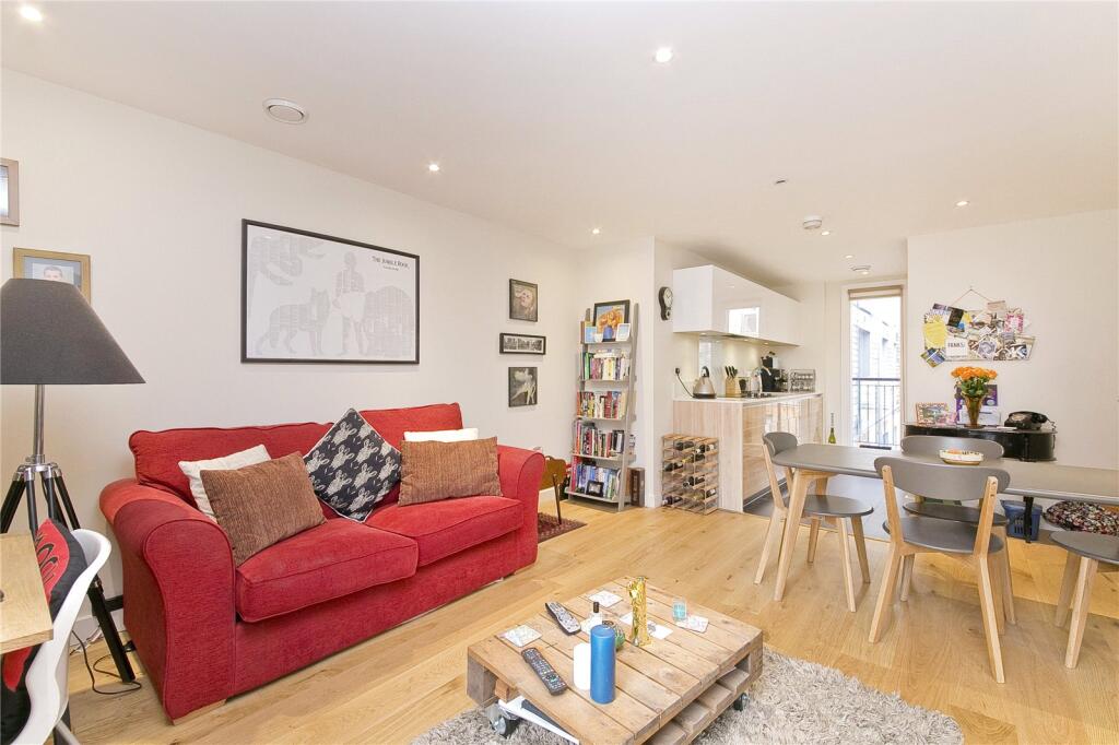 Main image of property: Devizes Street, London, N1