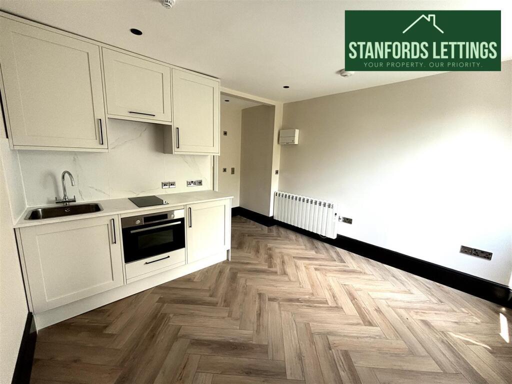 Main image of property: Flat 21, 27-28 Belvedere Terrace, Brighton