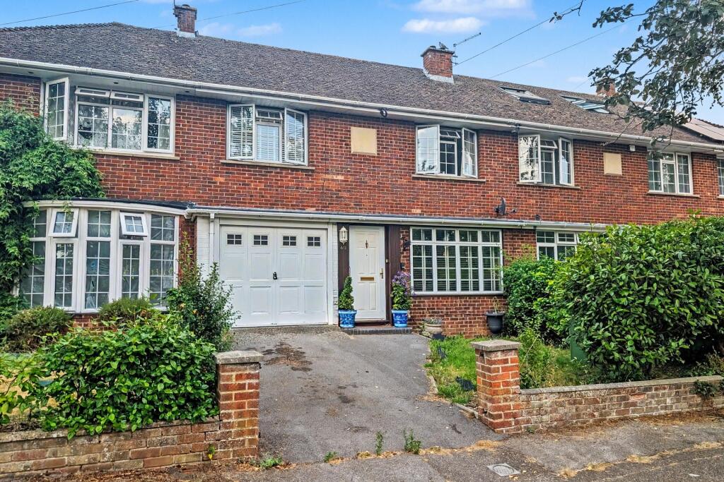 Main image of property: Scantabout