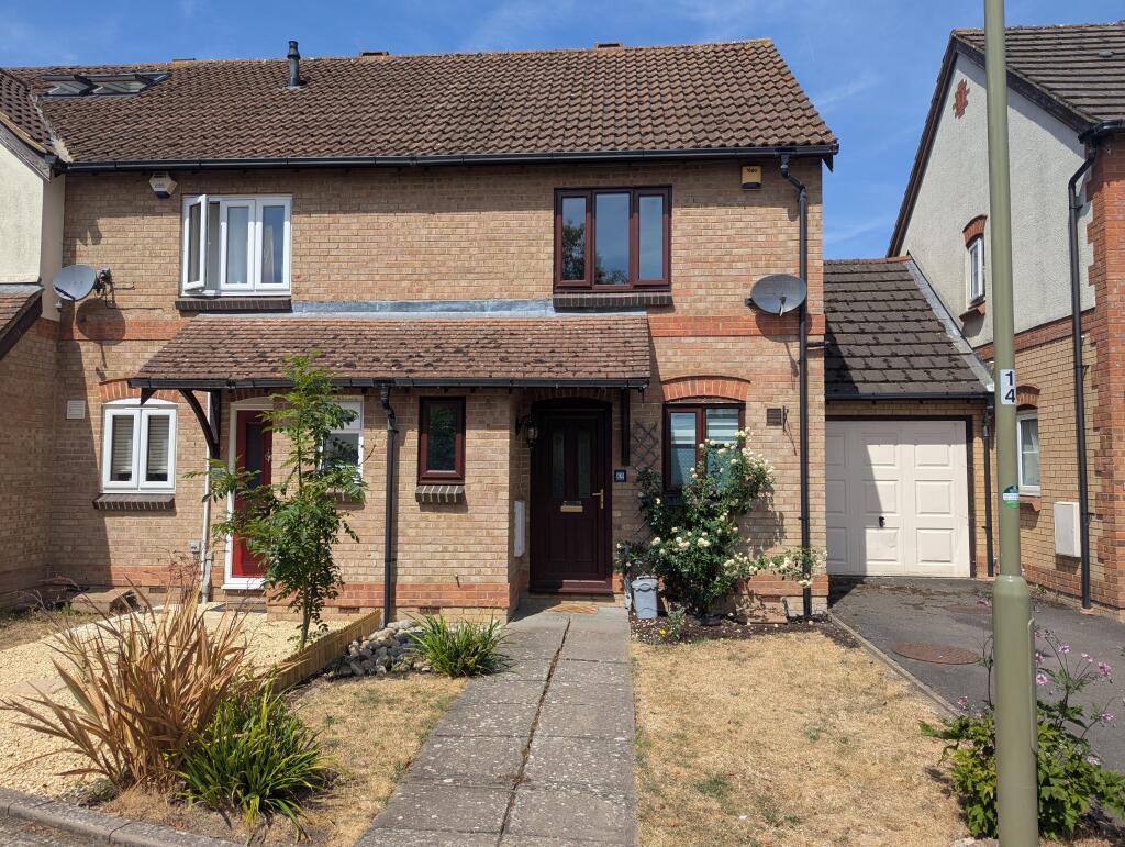 Main image of property: Hawksmead, Bicester, Oxfordshire
