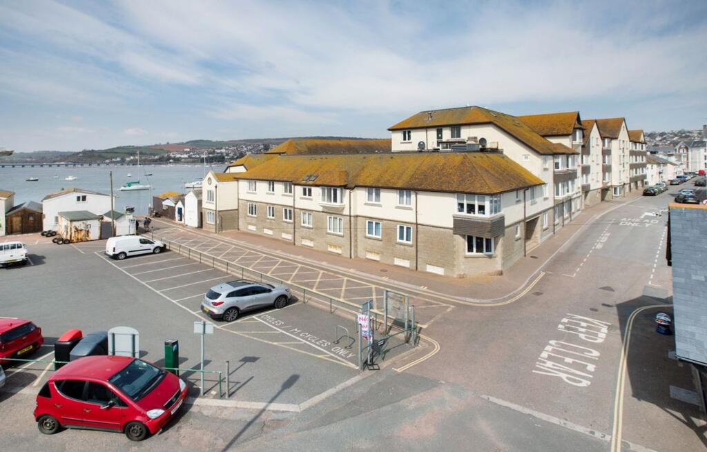 Main image of property: 40 Morgans Quay, Strand, Teignmouth TQ14 8XZ