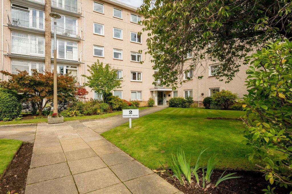 Main image of property: Flat 4, 2, Succoth Court, Ravelston, Edinburgh, EH12 6BZ