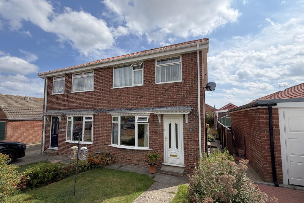 Main image of property: 36 Queens Drive, Whitby, North Yorkshire