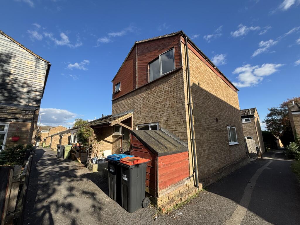 Main image of property: Buckingham Gate, Eaglestone