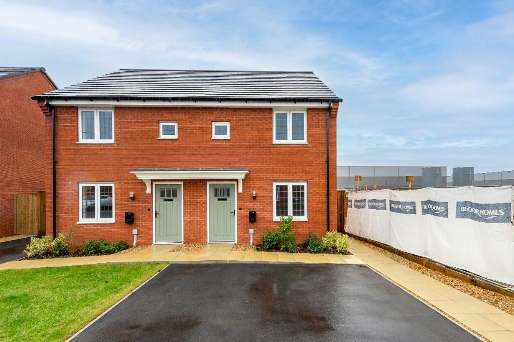 Main image of property: South Lane,
Widnes,
WA8 3UB