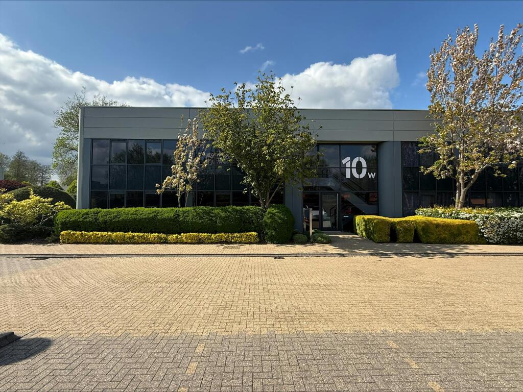 Main image of property: 10 Woodshots Meadow, Croxley Park, Watford, WD18 8YS