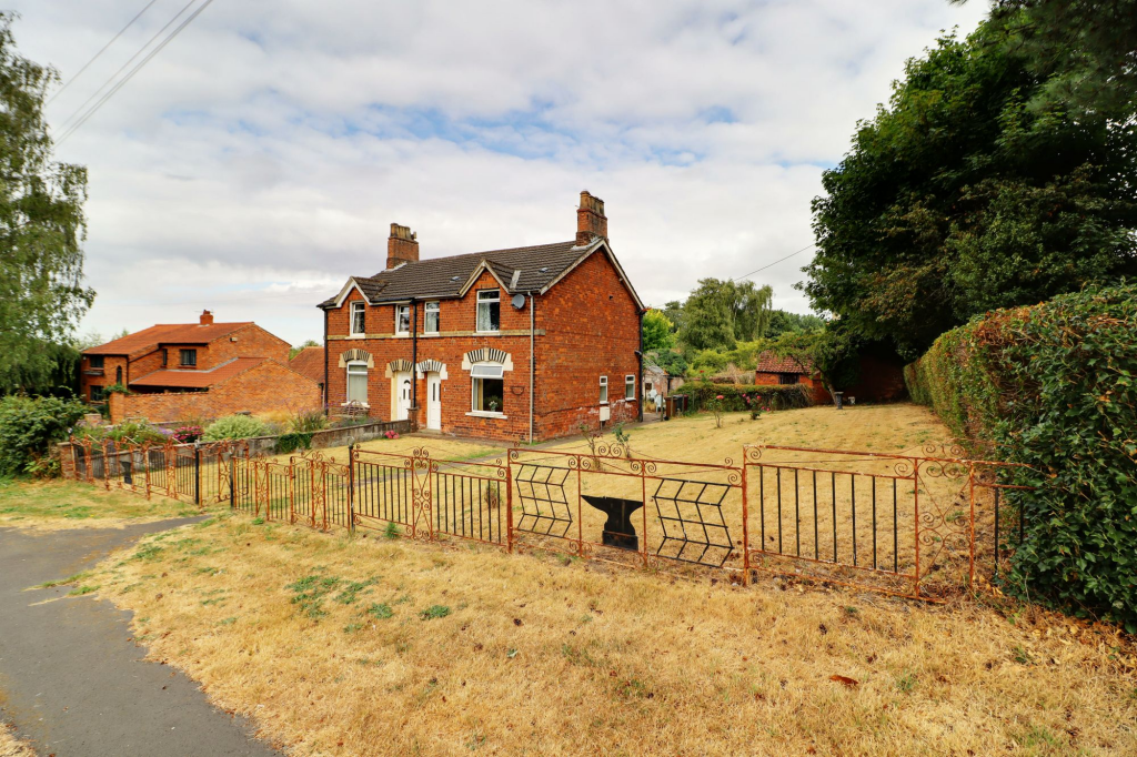 Main image of property: The Hill, Worlaby, DN20