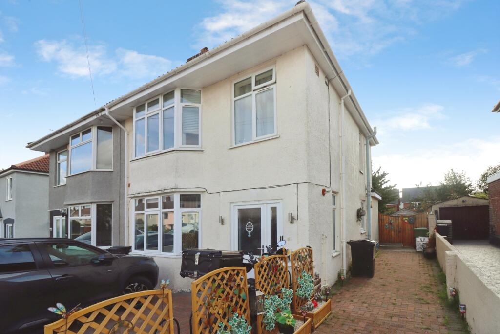 Main image of property: Callicroft Road, Patchway, Bristol, BS34
