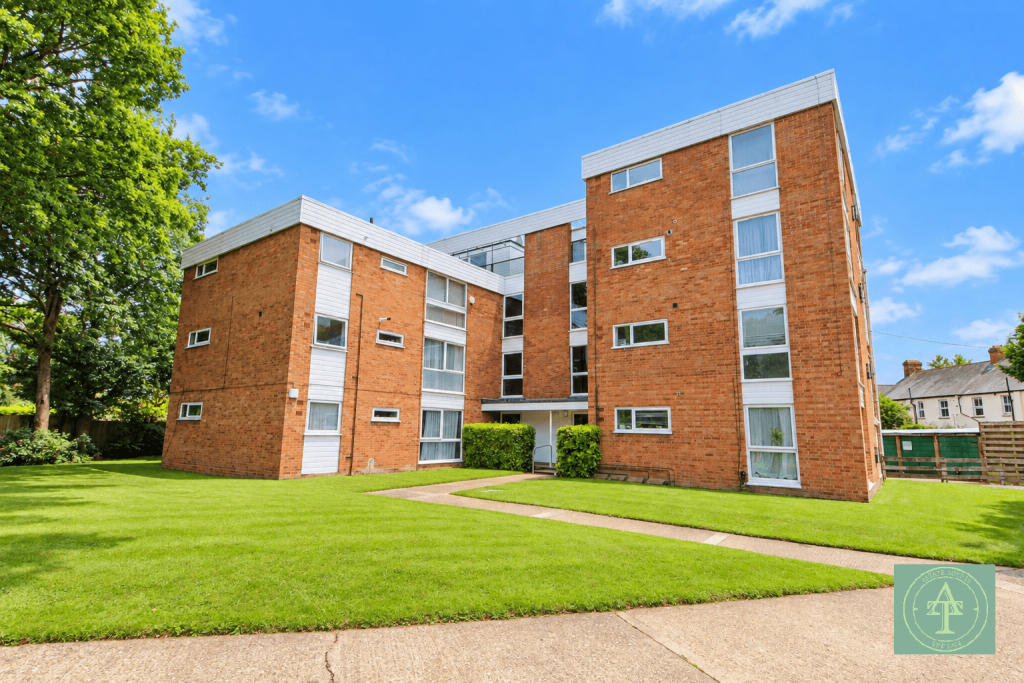Main image of property: Avalon Close, ENFIELD, EN2 8LP