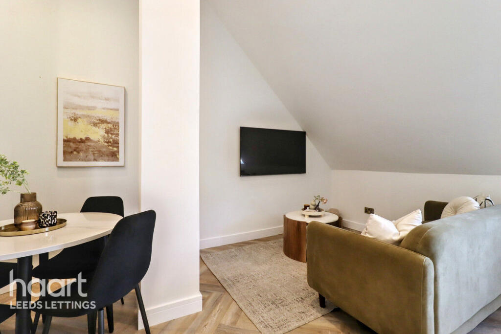 Main image of property: North Lane, Leeds