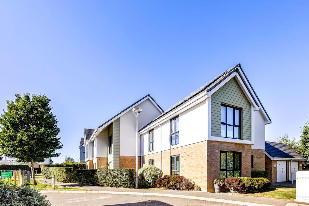 Main image of property: Gatton Park Lane, Brighton, BN1
