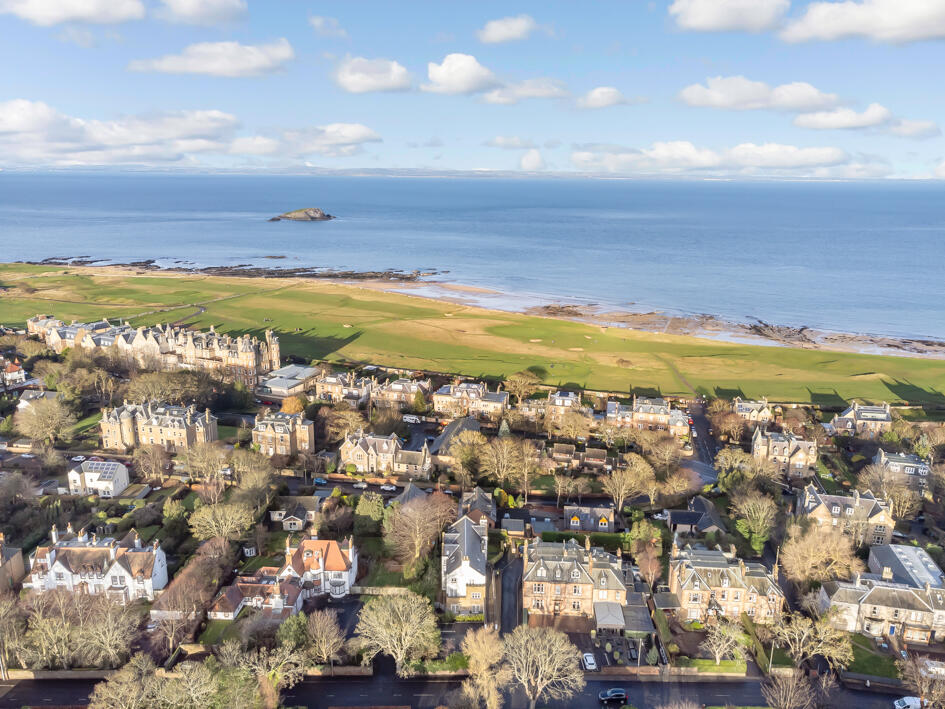 Main image of property: Dirleton Avenue, North Berwick, EH39 4BQ