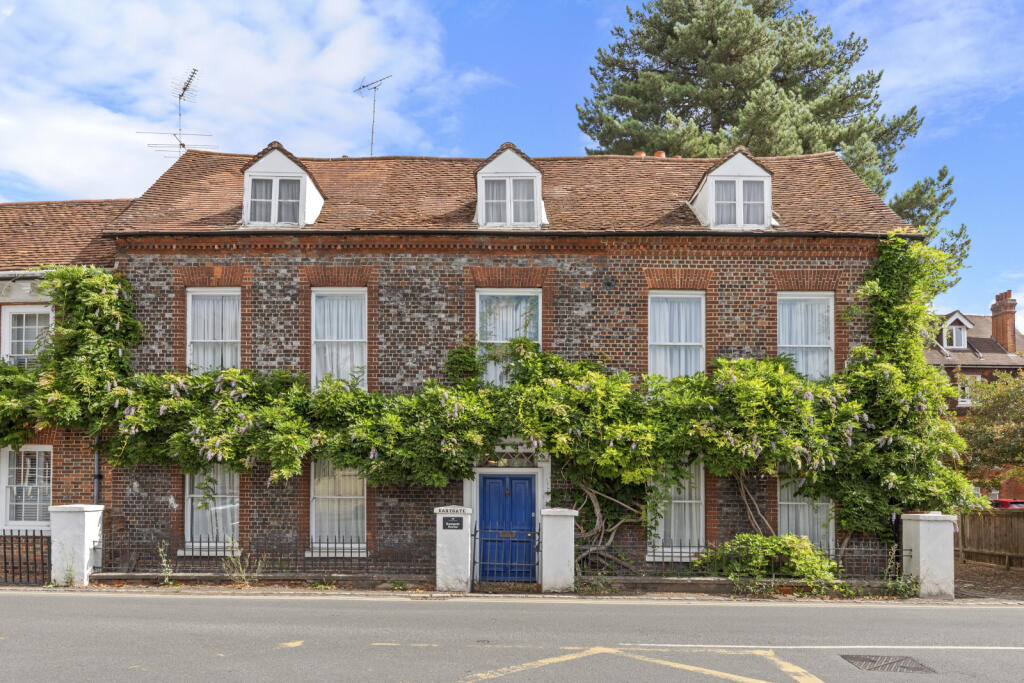 Main image of property: Sutton Road, Maidenhead, SL6 9SU