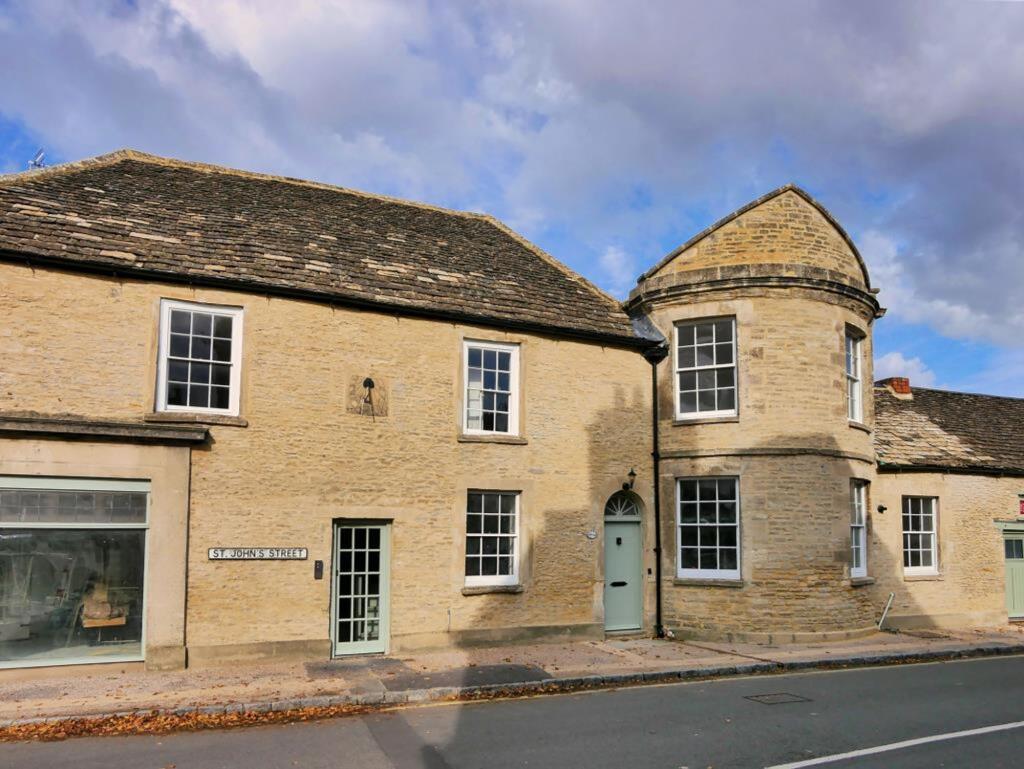 Main image of property: St. Johns Street, Lechlade, GL7
