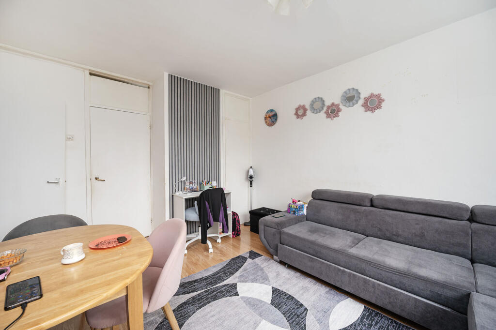 Main image of property: Buckland Court, St Johns Estate, Hoxton, London, N1