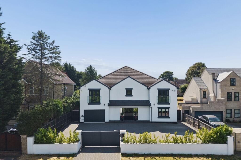 Main image of property: Shadwell Lane, Leeds
