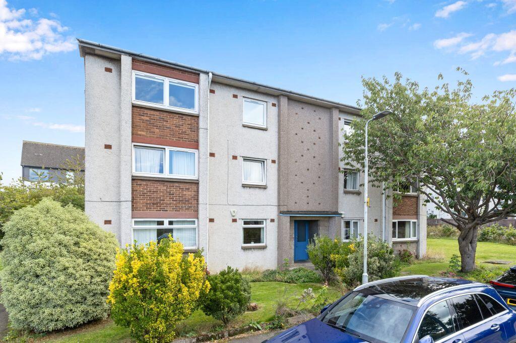 Main image of property: 12B, Silverknowes View, Edinburgh, EH4 5PY