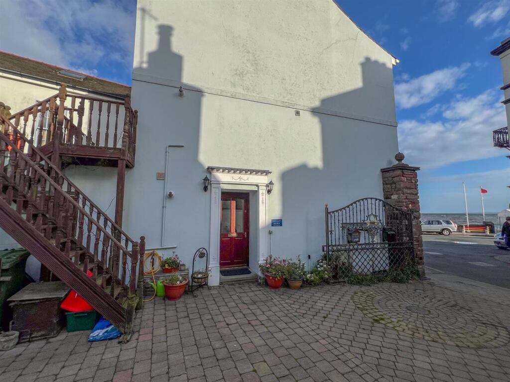 Main image of property: Apartment 1, Imperial House, 5 Shore Road, Peel
