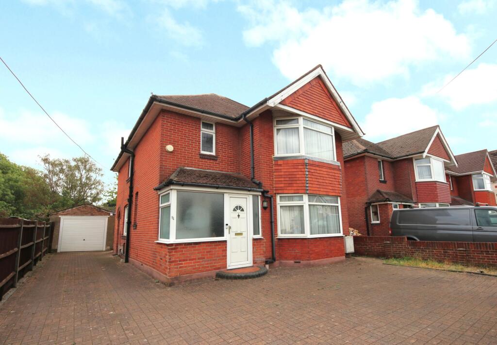 Main image of property: Station Road, Netley Abbey, SO31