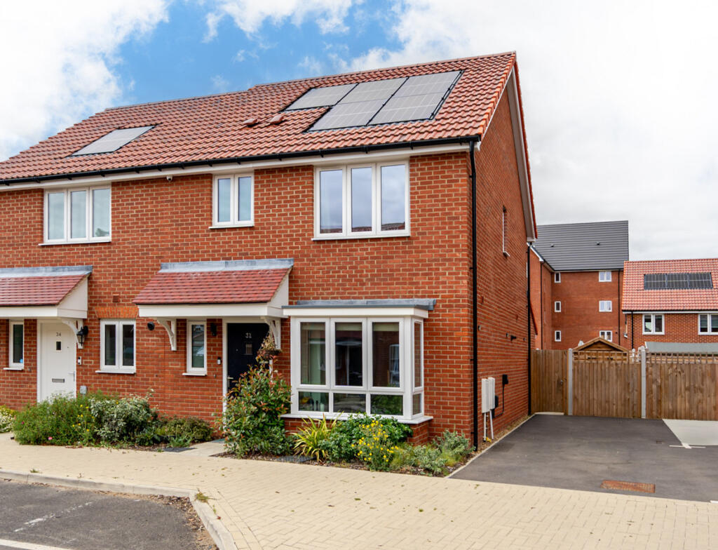 Main image of property: Thackerey Crescent, Tattenhoe Park, Milton Keynes, MK4
